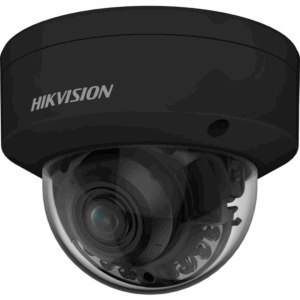 Schwarze Überwachungskamera von Hikvision in einer Halbkugelform mit einem transparenten Gehäuse, das die Linse sichtbar macht.