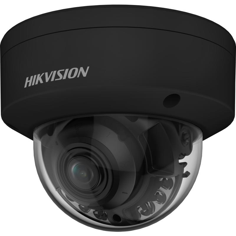 Schwarze Überwachungskamera von Hikvision in einer Halbkugelform mit einem transparenten Gehäuse, das die Linse sichtbar macht.