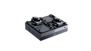 Ein moderner, schwarzer VR-Kamera-Recorder mit zwei VR-Kameras auf einer quadratischen Basis, bei der die Kameras diagonal zueinander positioniert sind.