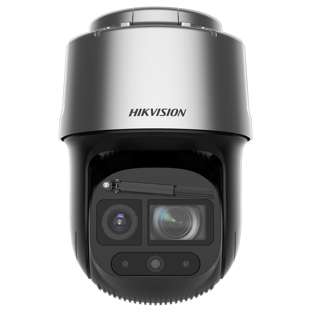 Nahaufnahme einer silbernen Überwachungskamera der Marke Hikvision mit zwei Linsen und schwarzem Gehäuse.