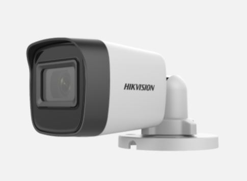 Überwachungskamera der Marke Hikvision mit rechteckigem Gehäuse und montierbarer Basis.