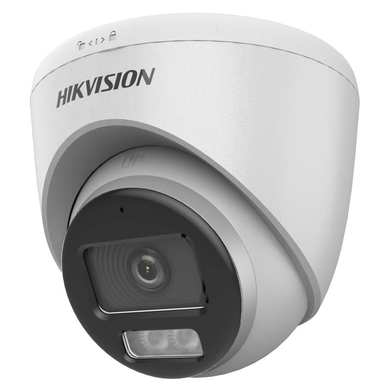 Weiße Überwachungskamera der Marke Hikvision mit gewölbtem Design und sichtbarer Linse.