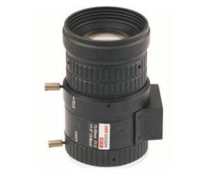 Nahaufnahme eines schwarzen Zoom-Objektivs mit mehreren Einstellringen und einem Aufkleber mit der Aufschrift 'Hik Vision', das 12,5–50 mm, F1.5 angibt.