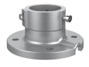 Eine silberne Metallkomponente mit einer zylindrischen Halterung und einem flachen, runden Flansch mit mehreren Schraublöchern.