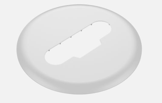 Weiße, runde Kunststoffscheibe mit einem großen Schlitz in der Mitte.