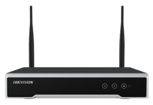 Ein HIKVISION Netzwerkvideorekorder mit zwei Antennen und Bedienknöpfen auf der Vorderseite.