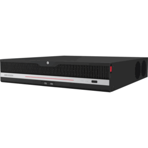 Ein schwarzer Hikvision Netzwerkvideorekorder (NVR) mit Lüftungsschlitzen, einem silbernen Streifen und roten Akzenten.