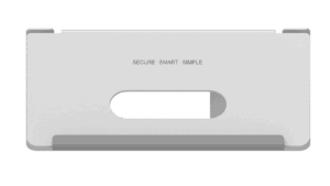 Silberne rechteckige Karte mit einem ovalen Schlitz in der Mitte und den Worten "Secure · Smart · Simple" oben.