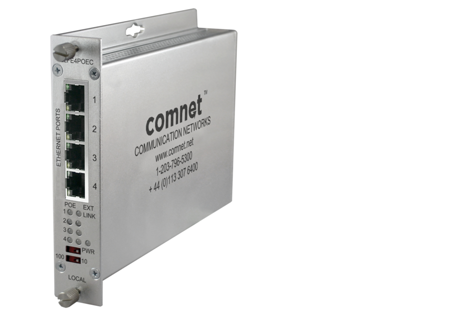 Silberne Netzwerk-Schnittstelle mit drei Ethernet-Ports und Aufschrift "comnet".