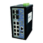 Industrieller Ethernet-Switch mit mehreren Netzwerkanschlüssen und einem AMG-Logo auf der Vorderseite.