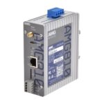 Ein technisches Gerät mit der Aufschrift "AMG810", mehreren Anschlüssen und einem blauen Anschlussblock oben.