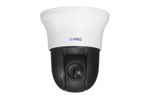 Überwachungskamera mit schwarzem Gehäuse und weißem oberen Teil, Markenname "i-PRO" sichtbar.