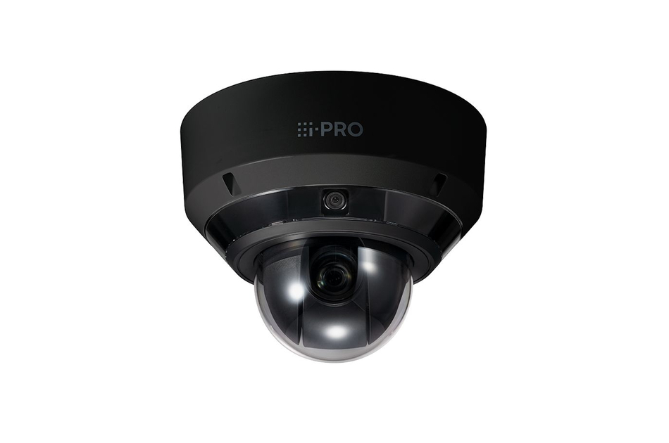 Schwarze Sicherheitskamera mit halbkugelförmigem Gehäuse und sichtbarem Kameraobjektiv.