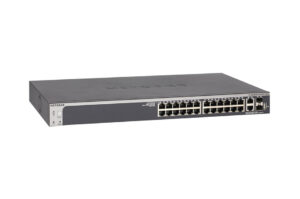 Netzwerkswitch von Netgear mit 24 Ports und einem kompakten, rechteckigen Design in Schwarz.