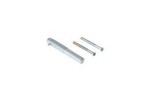 Ein Metallwerkzeug mit zwei unterschiedlich langen Schrauben daneben.
