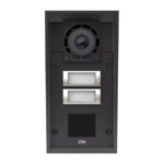 Sprechanlage mit Kamera, zwei Namensschildern und einem Kartenleser, frontal gezeigt.