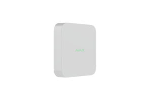 Ein quadratisches, weißes Gerät mit abgerundeten Ecken und dem Logo "AJAX" auf der Vorderseite.