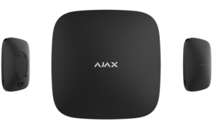 Ein schwarzes Gerät mit der Aufschrift "AJAX" in der Mitte mit seitlichen Ansichten, vermutlich ein elektronisches Sicherheitsgerät.