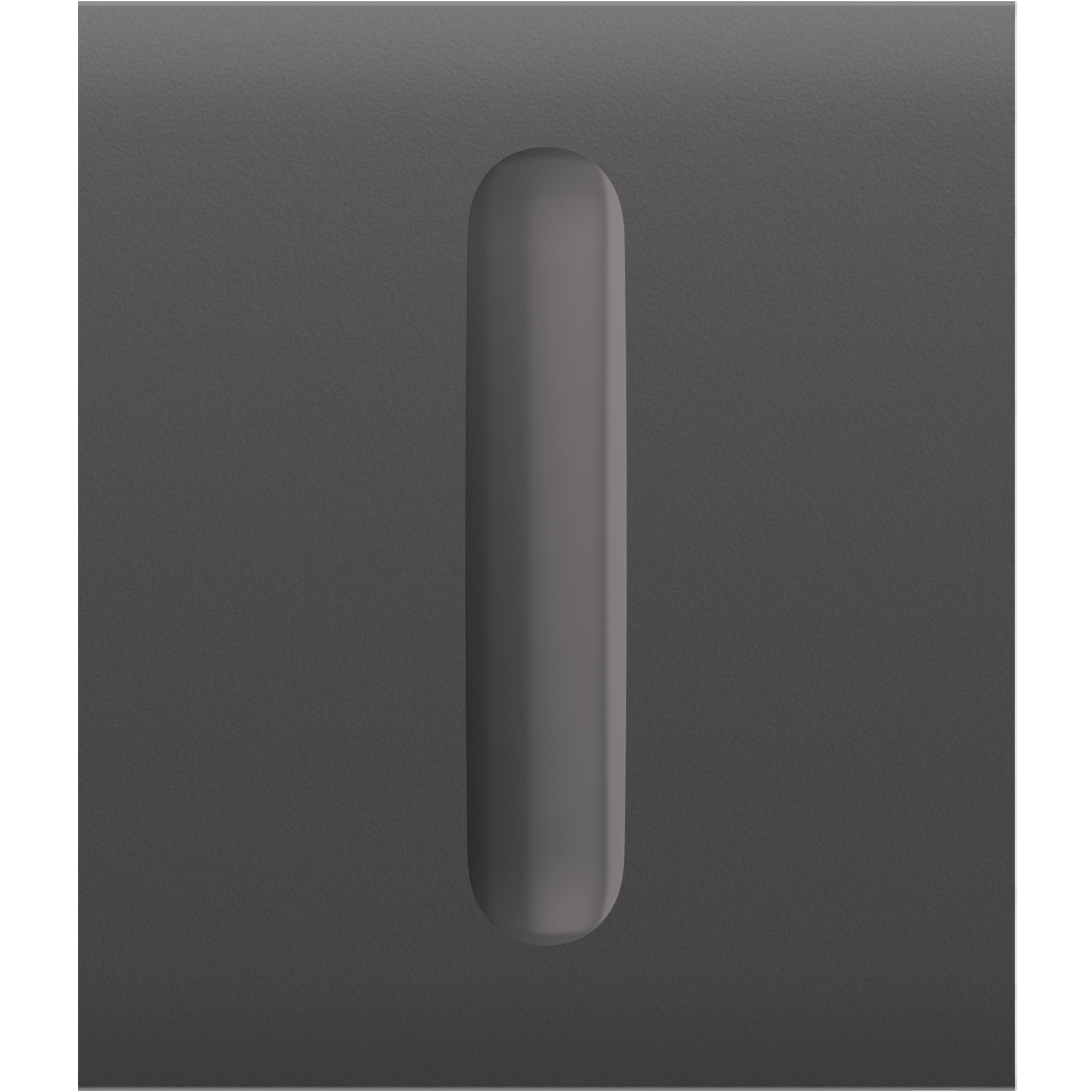 Ein rechteckiger, vertiefter Griff auf einer glatten, dunklen Oberfläche.