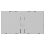Weiße Kunststoffplatte mit rechteckigen Aussparungen und Rillen in der Mitte.