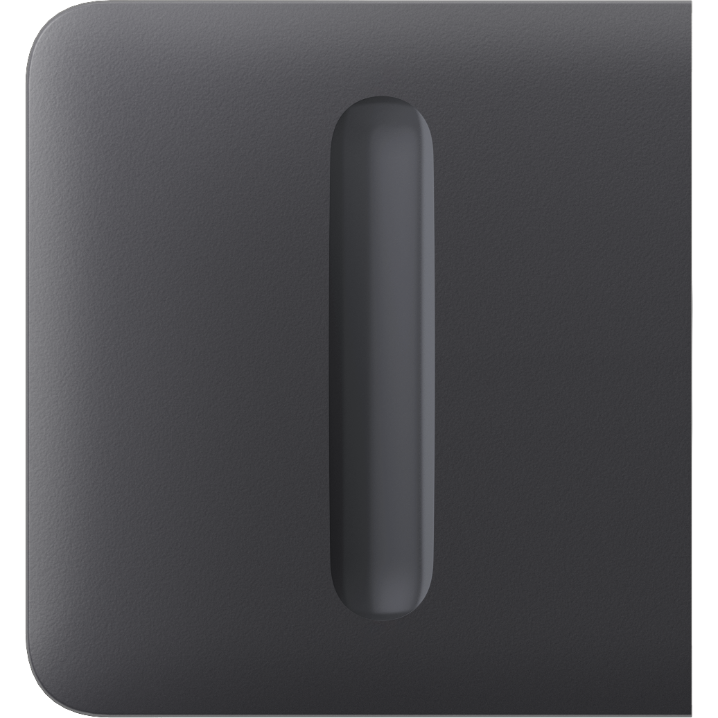 Dunkler, rechteckiger Gegenstand mit einem vertikalen, schmalen, vertieften Streifen in der Mitte.