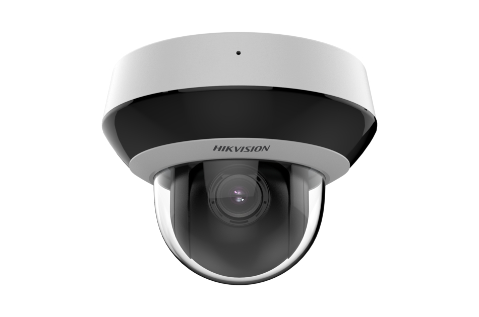 Überwachungskamera mit weißem Gehäuse und sichtbarem Objektiv, darauf steht „Hikvision“.