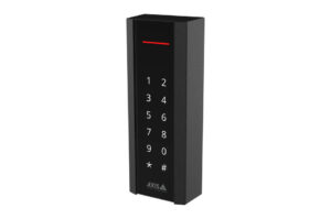 Schwarzes AXIS-Code-Panel mit numerischer Tastatur und roter Statusanzeige