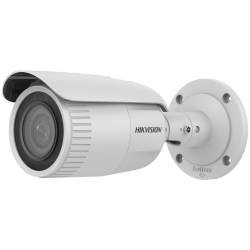 Weiße, zylindrische Sicherheitskamera von Hikvision mit Wandhalterung.