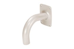 Metallische Wandhalterung mit gebogenem Rohr.