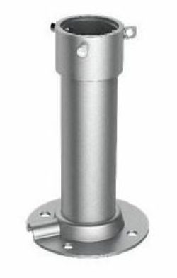 Ein silbernes, zylindrisches Metallrohr mit einer runden Basis, die Löcher für die Befestigung enthält.