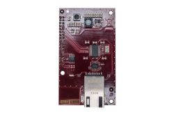 Leiterplatte mit elektronischen Bauteilen und einem Ethernet-Anschluss.