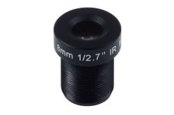 Objektivlinse mit der Beschriftung "8mm 1/2.7'' IR".