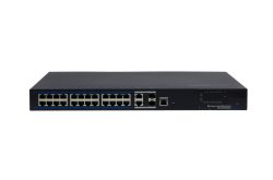 Ein Ethernet-Switch mit mehreren Netzwerkanschlüssen auf weißem Hintergrund.