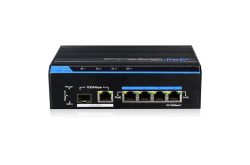 Ein Ethernet-Switch mit PoE+, schwarzes Gehäuse, Frontansicht mit sechs Anschlüssen und LEDs.