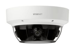 Eine weiße Überwachungskamera von Wisenet, montiert in einer Kuppelform.