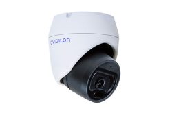 Eine Überwachungskamera von Avigilon mit weißem Gehäuse.