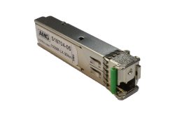 Eine SFP-Modul mit Beschriftung "AWG S18704-05 1000M-LX-20km".