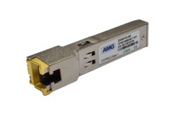 Ein SFP-Modul mit der Kennzeichnung "S24010-00", unterstützt 10/100/1000BASE-T Ethernet-Verbindungen.