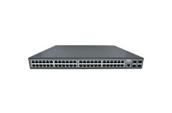 Netzwerk-Switch mit mehreren Ethernet-Ports von vorne gesehen.