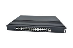 Ein schwarzer Netzwerk-Switch mit mehreren Ethernet-Anschlüssen an der Vorderseite.