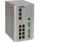 Industrieller Ethernet-Switch mit mehreren Netzwerkanschlüssen und LED-Anzeigen.
