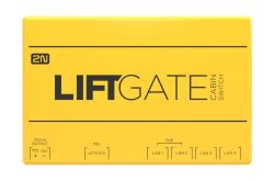 Ein gelbes Gerät mit der Aufschrift "2N LIFTGATE CABIN SWITCH" und mehreren Anschlüssen für DSL und LAN 1 bis 4.