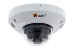 Überwachungskamera der Marke Eneo in gewölbtem Design.