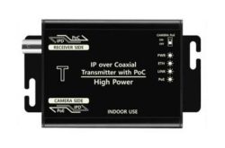 Schwarzes Gerät mit der Beschriftung "IP over Coaxial Transmitter with PoC High Power", für den Innenbereich.