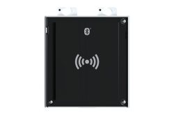 Ein rechteckiges Gerät mit schwarzer Front, Bluetooth-Symbol und einem Icon für drahtlose Kommunikation.