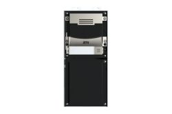 Ein elektronisches Türsprechsystem in rechteckiger Form mit schwarzem und silbernem Gehäuse.