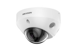 Weiße Überwachungskamera von Hikvision mit kuppelförmigem Design und schwarzer Linse.