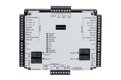 Ein Hanwha Aero X100 IO-Modul mit mehreren Anschlüssen und Schaltern, beschriftet mit Funktionen wie Leserleistung, Boden, LEDs, Relais und Ein- und Ausgängen, auf einem weißen Gehäuse mit schwarzer Umrandung.