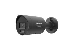 Eine schwarze Überwachungskamera von Hikvision mit zylindrischem Design und Wandhalterung.