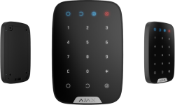 Ein schwarzes, rechteckiges Bedienfeld mit einer numerischen Tastatur und beleuchteten Symbolen, Marke "AJAX".